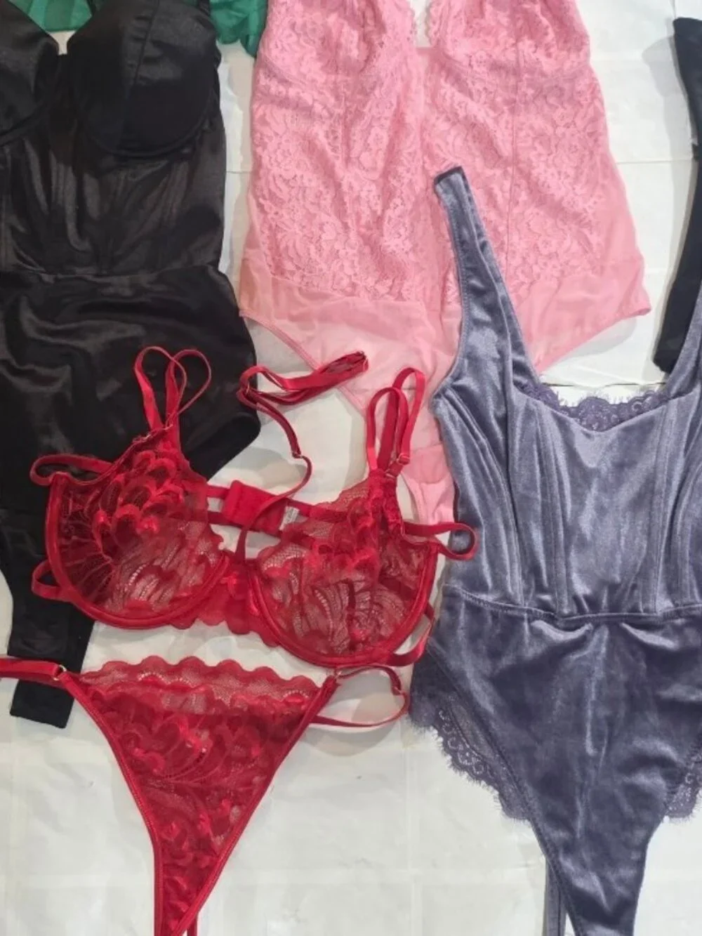 Huge lot! 70 pc lot!!